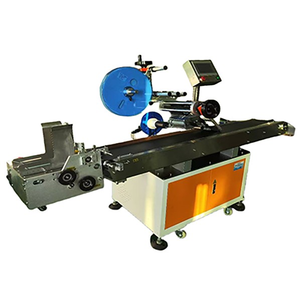 Automatic Flat Labeling Machine