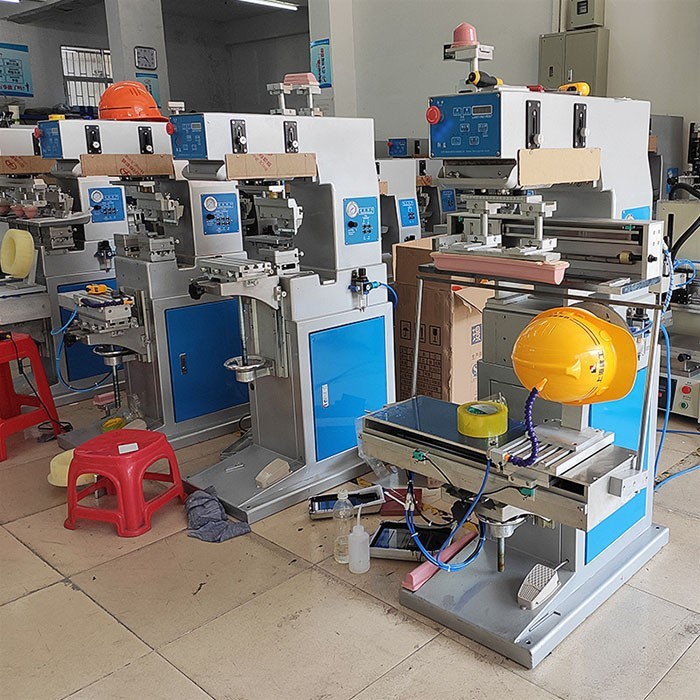 Four Colors Pad Printing Machine for Helmet